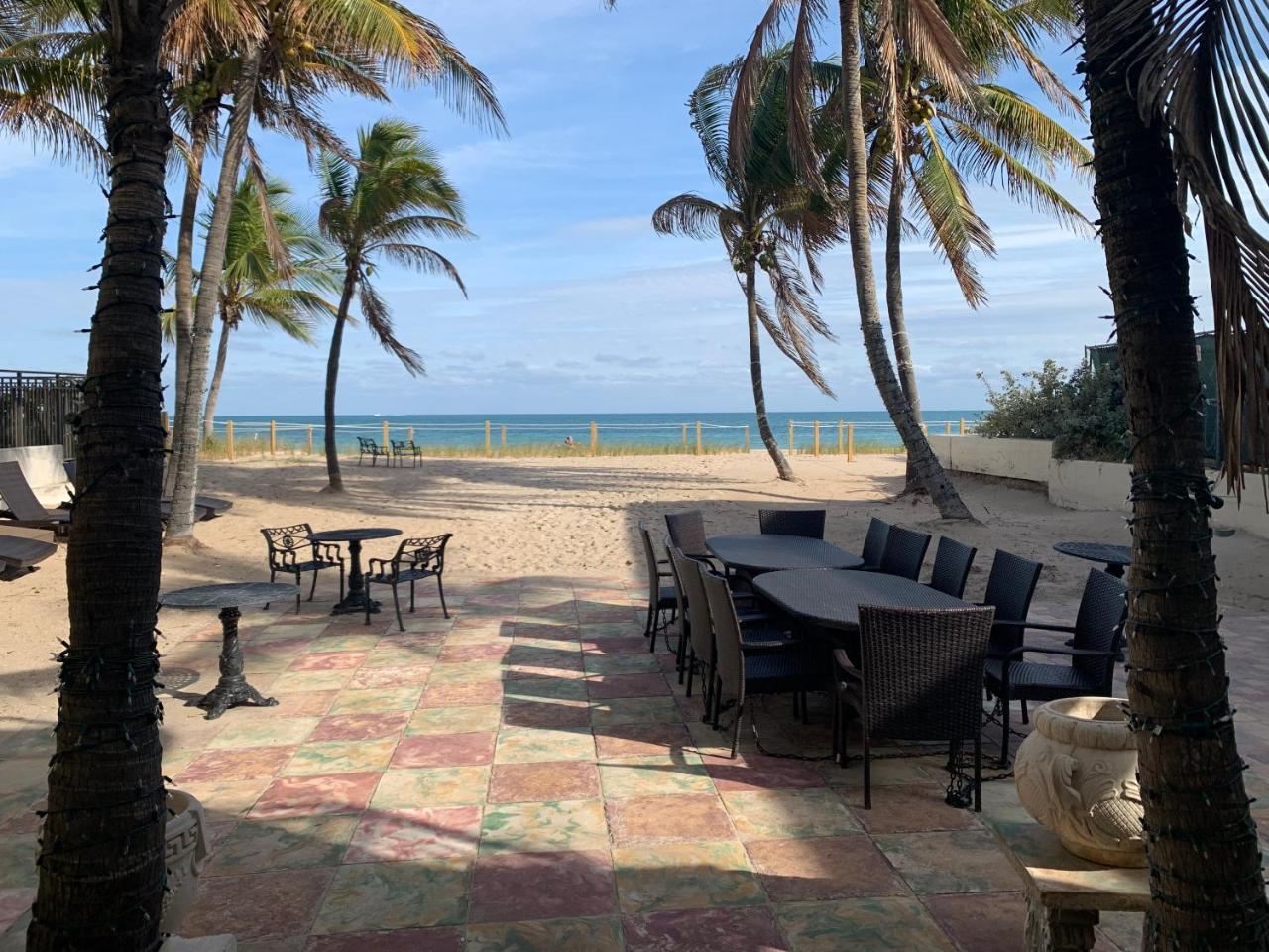Courtyard Villa Hotel Lauderdale-by-the-Sea Esterno foto